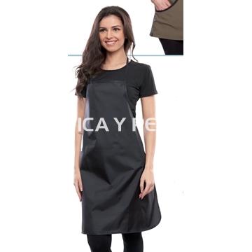 Delantal plástico negro peluquería y estética - Imagen 1