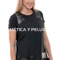 Estola negra con tachuelas y polipiel peluquería y estética - Imagen 1